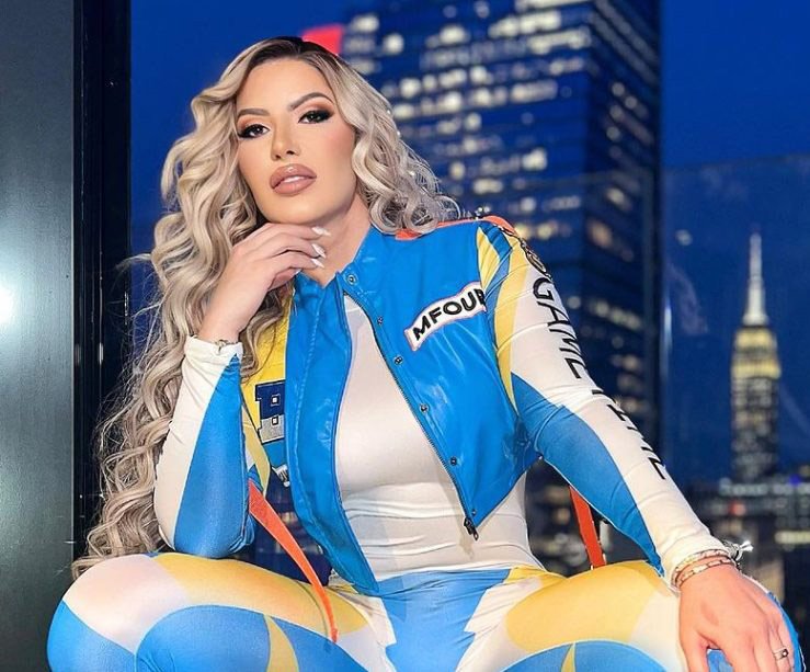 Alexandra MVP se pronuncia en redes sobre relación entre padre e hija